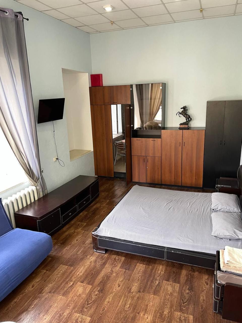 Apart 26 Odessa Ngoại thất bức ảnh