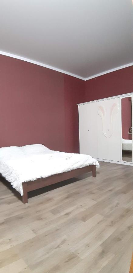Apart 26 Odessa Ngoại thất bức ảnh